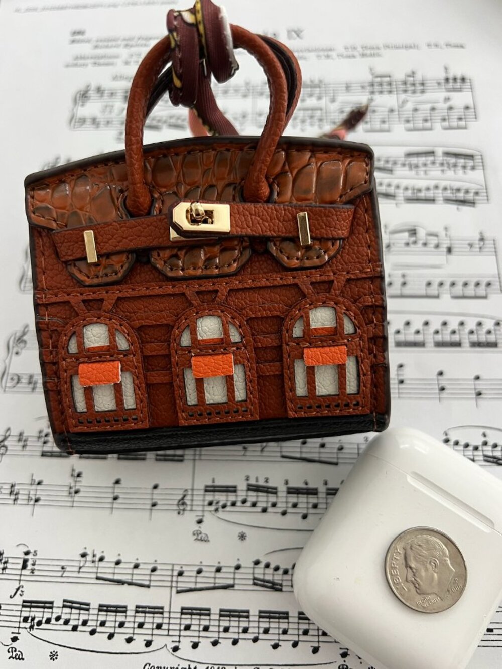 Rare-Handnade AirPods Case Brown Luxury Purse Style Earphone Pouch with Strap